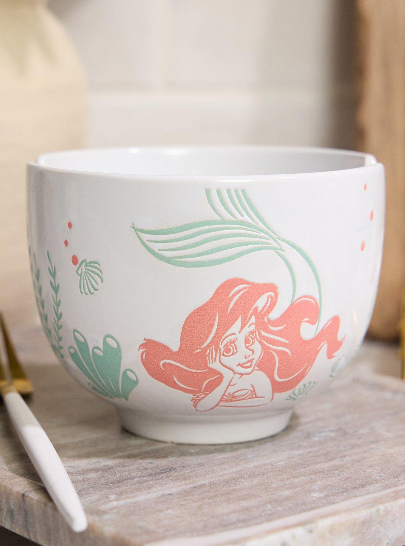 Tazón de ramen Ariel de The Little Mermaid con palitos