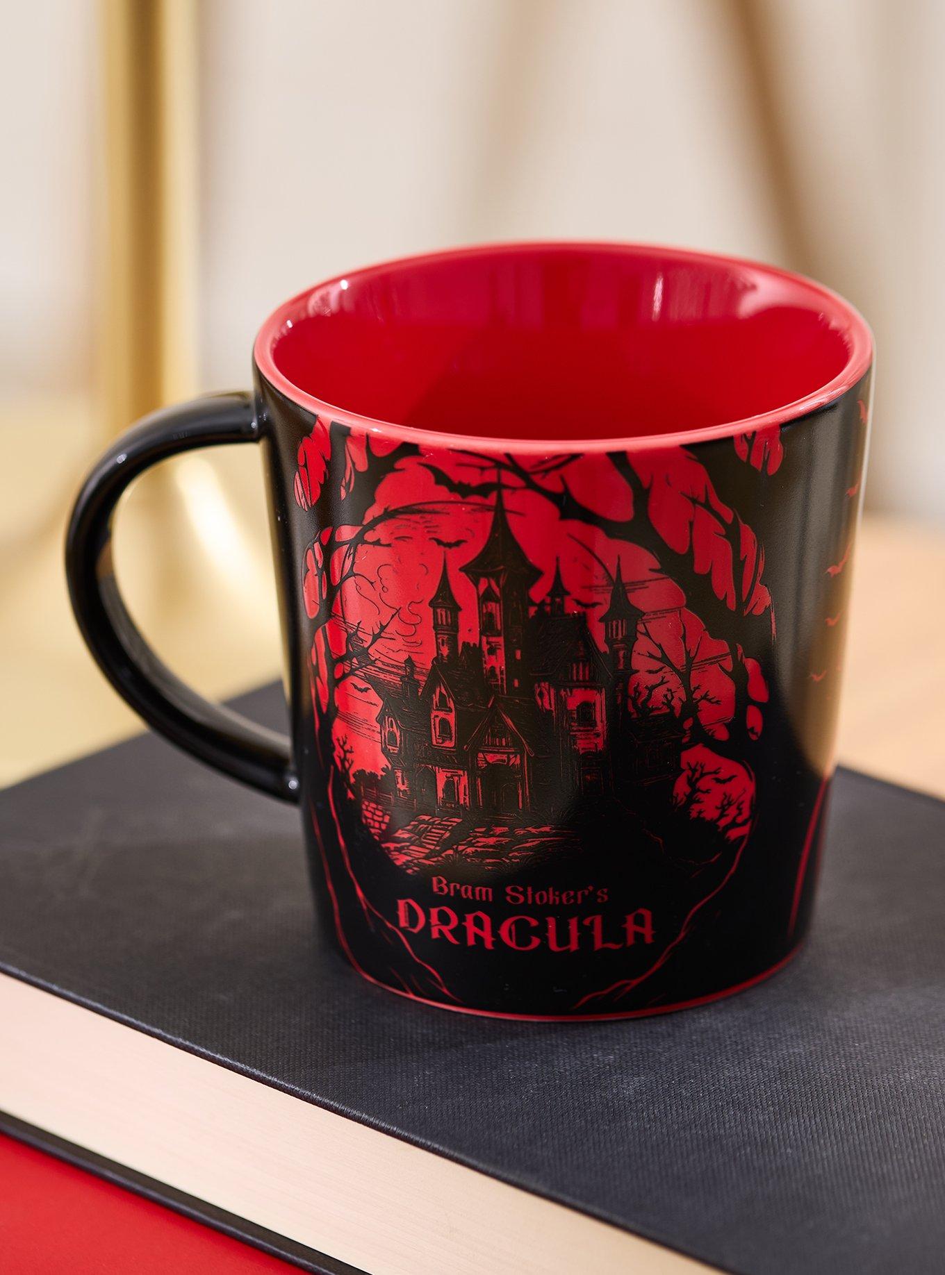 Tazón Dracula con diseño de portada de libro