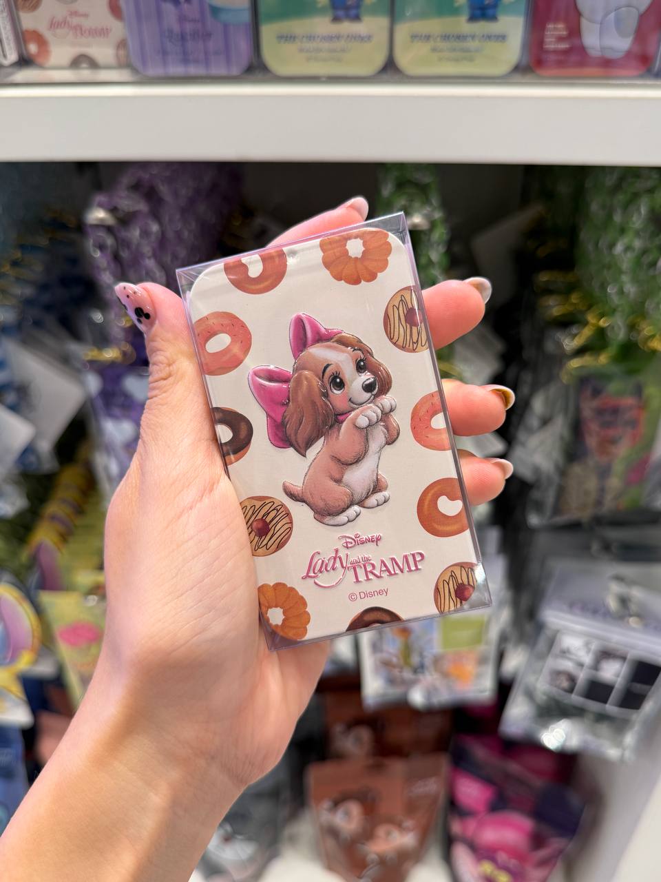 Caja Metálica Lady con Diseño de Donas