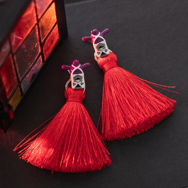 Aros con borlas de Kasuga-sama