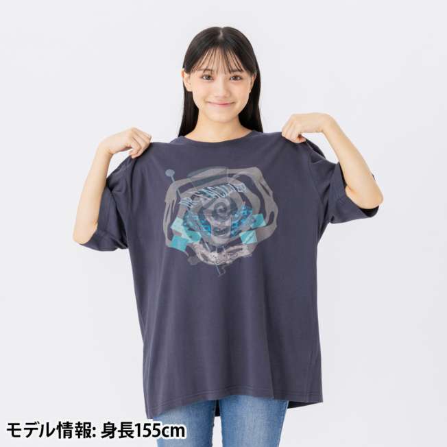 Polera unisex de calce amplio de Dr. Facilier