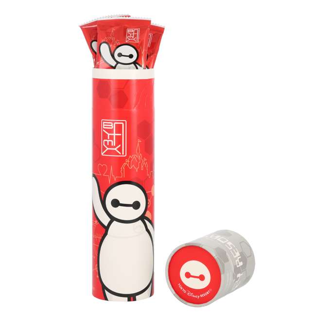 Chocolates de colores en caja de papel Baymax
