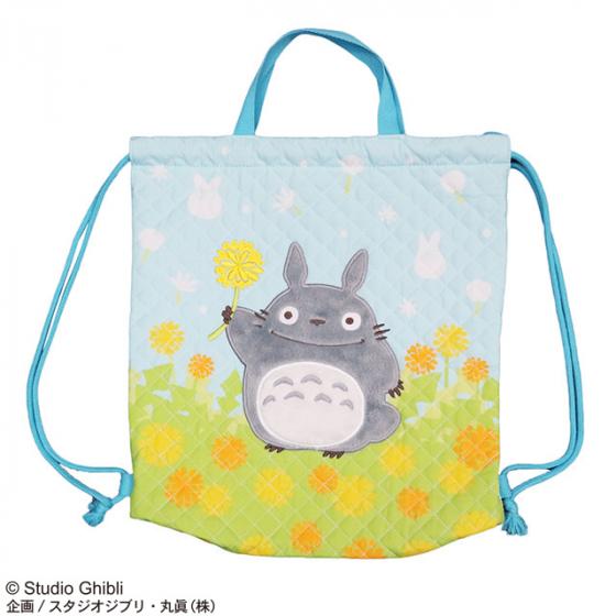 Mochila 2 en 1 Totoro en campo de dientes de león