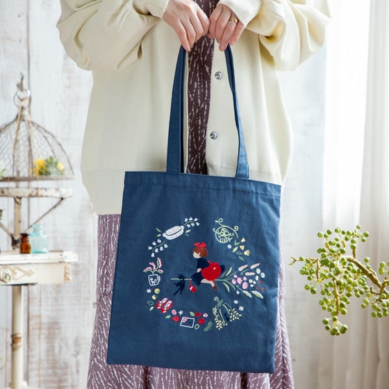 Bolso tote Kiki's Delivery Service con bordado