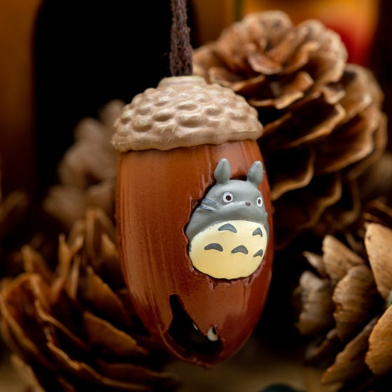 Llavero de bellotas Totoro y Little Totoro