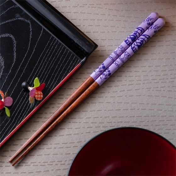 Palitos morados de Kiki's Delivery Service 21 cm
