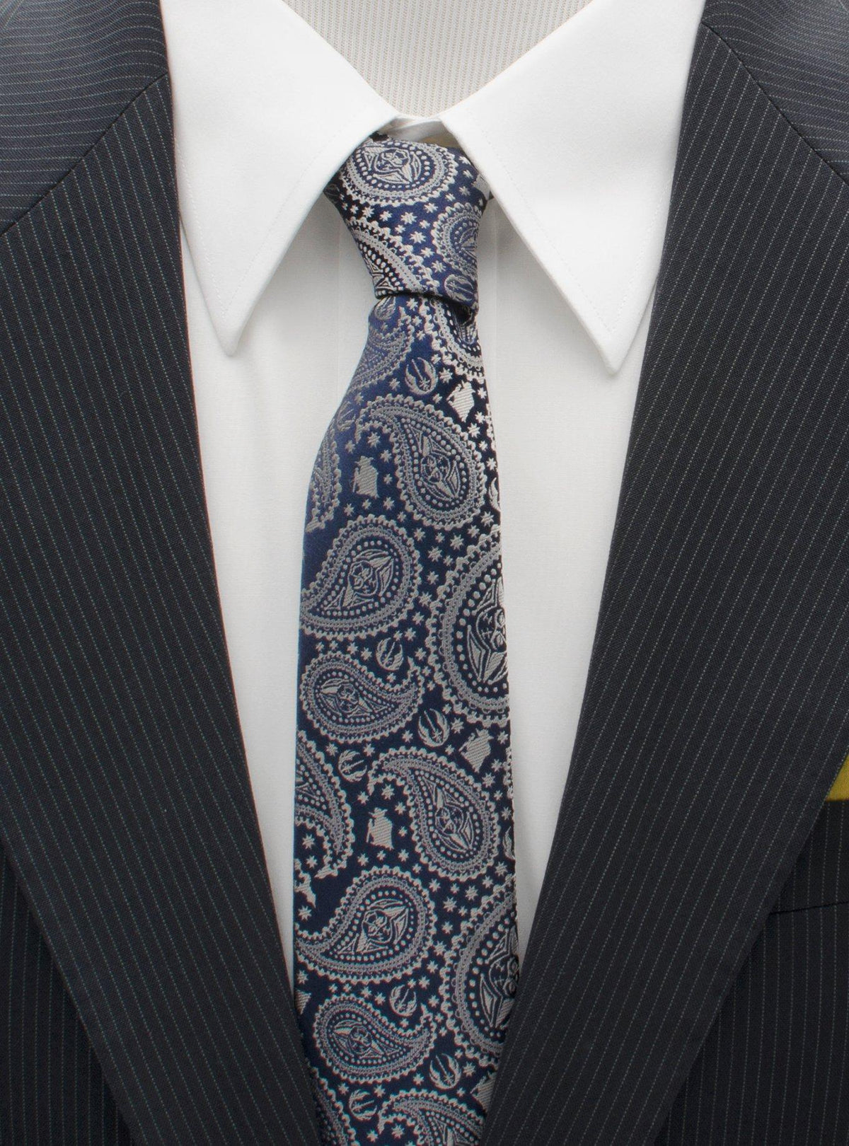 Corbata Star Wars de Yoda con paisley azul marino