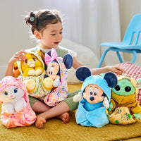 Peluche de Simba envuelto en manta – The Lion King