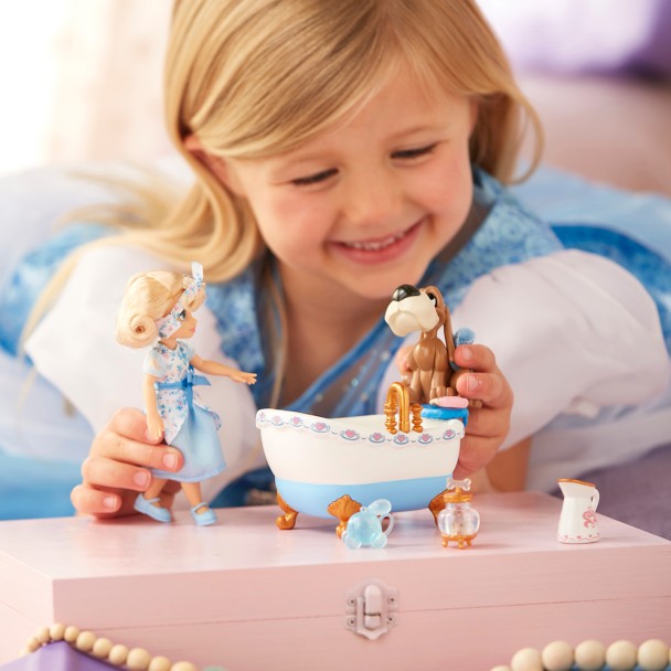 Set de juego con mini muñeca Cinderella de Disney