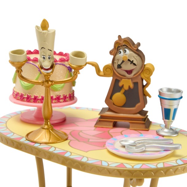 Set de juego con muñeca clásica de Belle – Beauty and the Beast