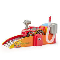 Set de juego Taller Mecánico y Lanzador de Lightning McQueen