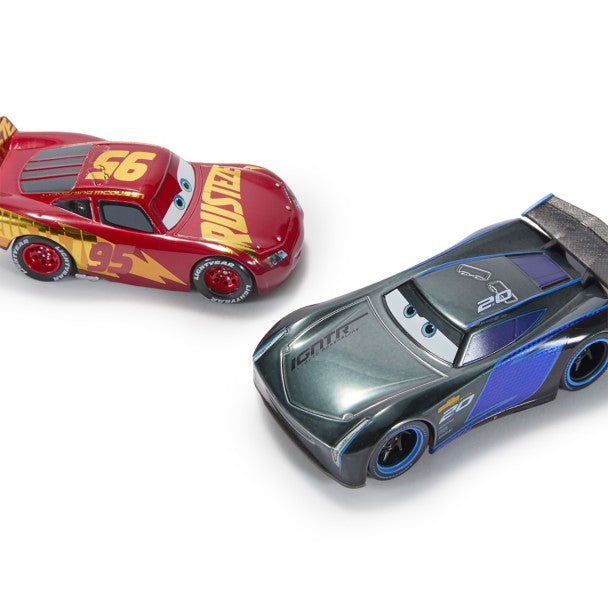 Pack doble de autos metálicos Lightning McQueen y Jackson Storm