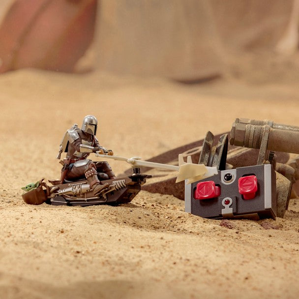 Moto speeder a control remoto de The Mandalorian y Grogu