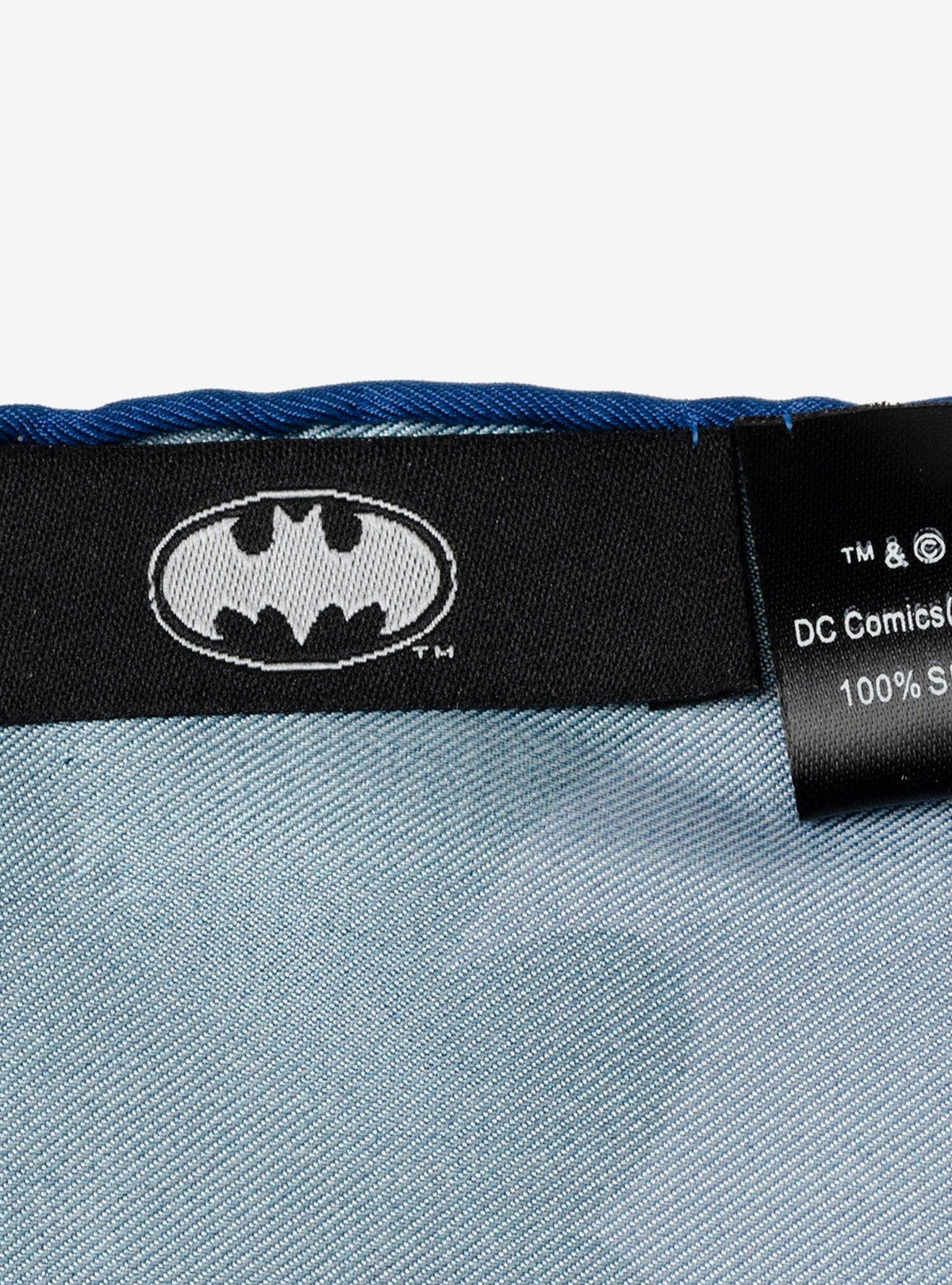 Pañuelo de bolsillo azul con motivos de Batman