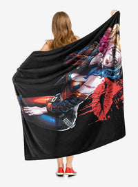 Manta Batman con diseño de Harley Quinn