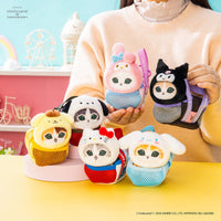 Peluche de gatito mofusand con bolso de Kuromi