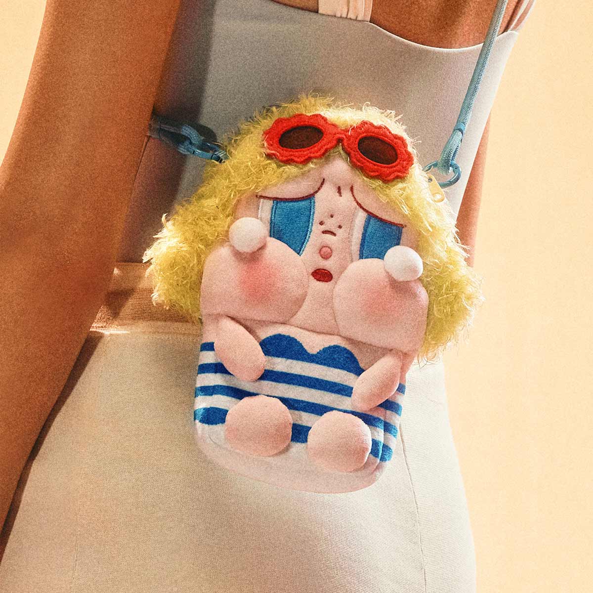 Bolso bandolera mini CRYBABY Vacation Mode On