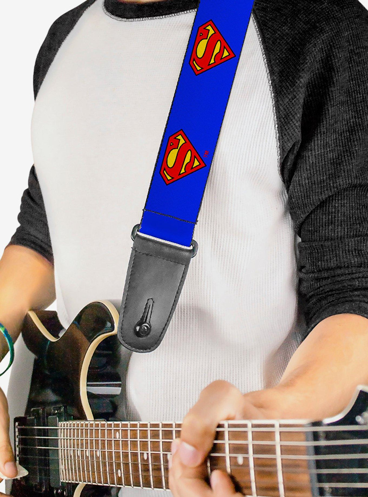 Correa para guitarra azul con escudo de Superman