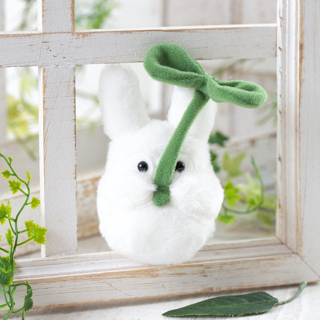Peluche Pequeño Totoro con Hoja