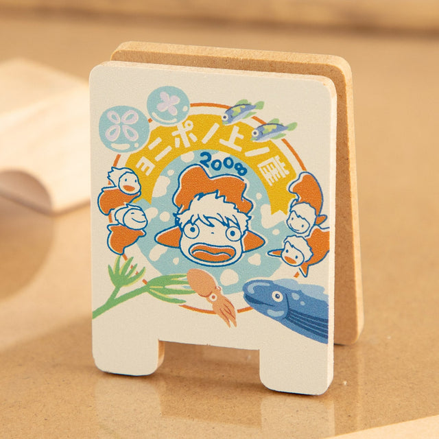 Ponyo: clip de madera para notas