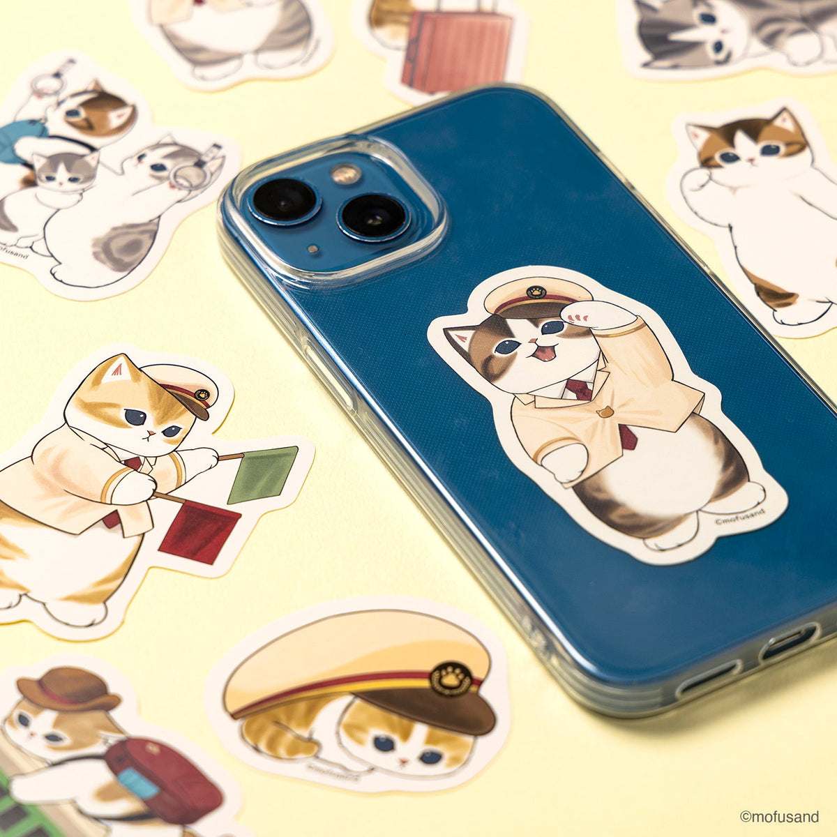 Sticker troquelado mofusand: gatito con sombrero café