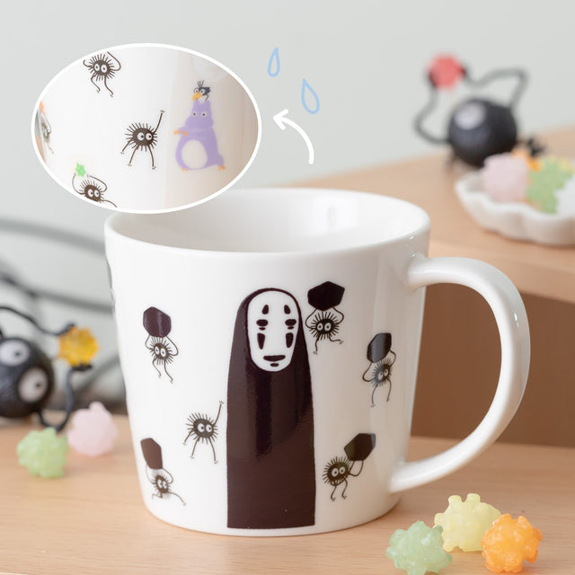 Taza mágica Spirited Away: Kaonashi y Susuwatari