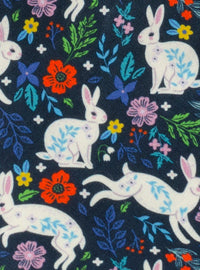 Corbata para hombre con conejo y flores