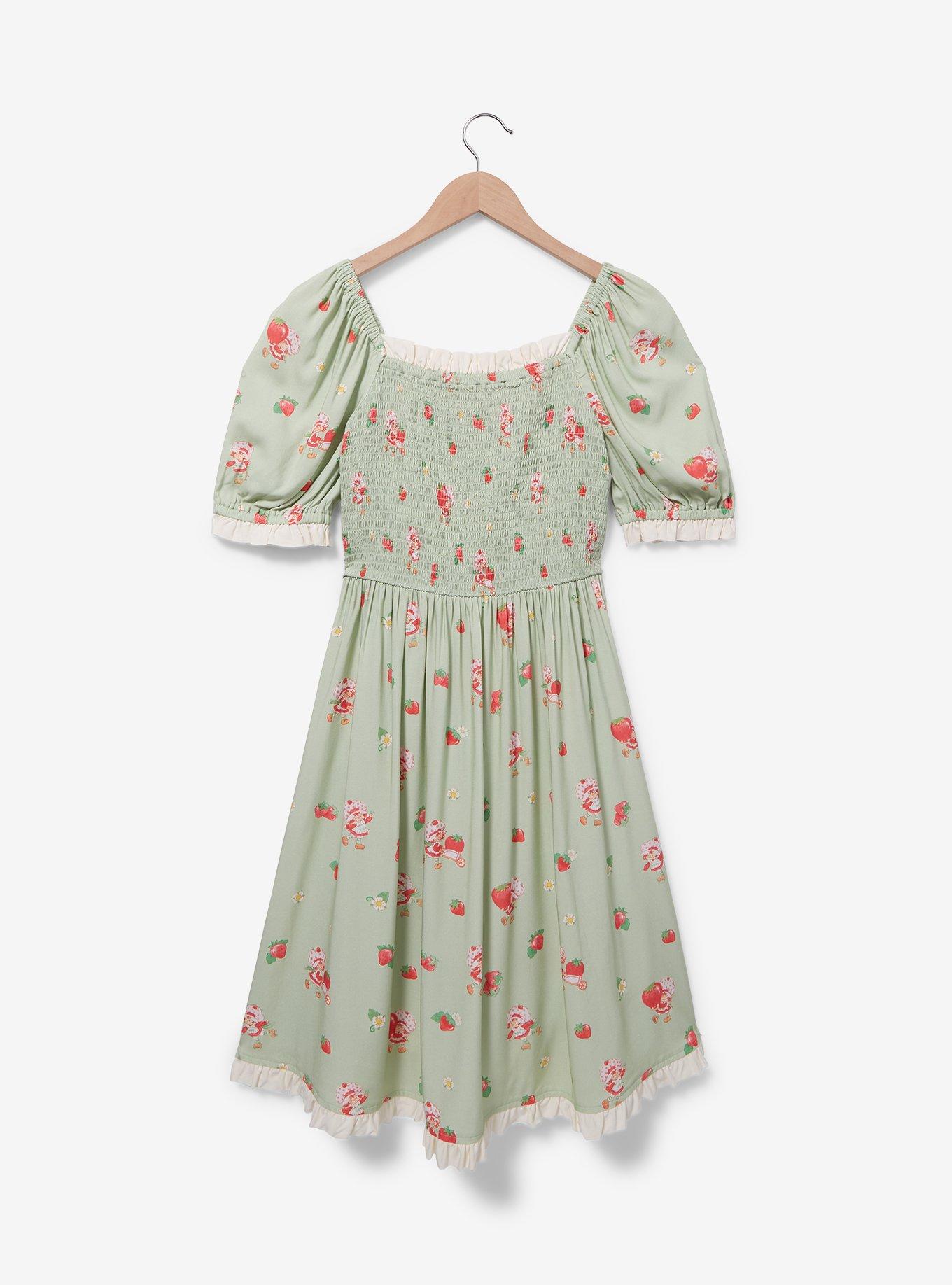 Vestido smock plus size con estampado de Strawberry Shortcake