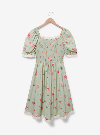 Vestido smock plus size con estampado de Strawberry Shortcake