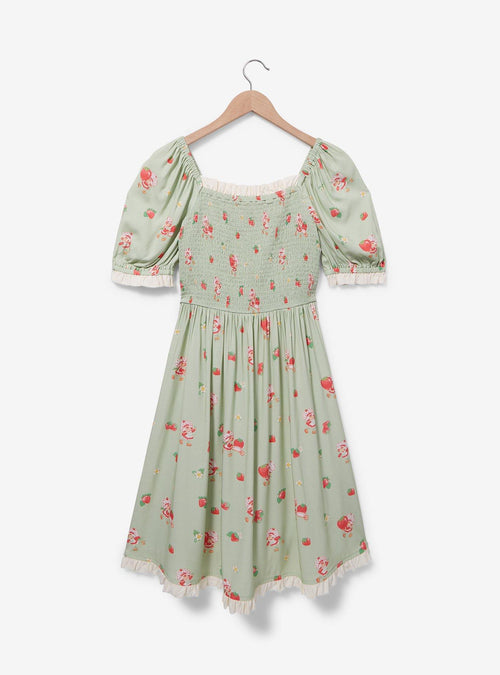 Vestido smock plus size con estampado de Strawberry Shortcake