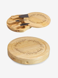 Tabla para quesos de El Señor de los Anillos con utensilios