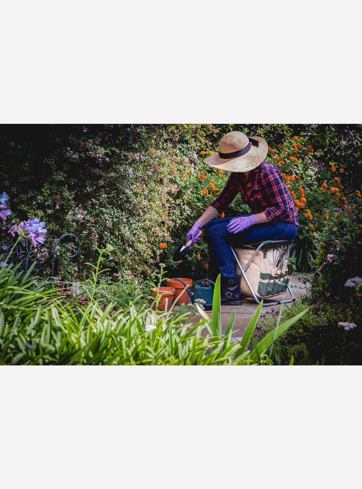 Disney Winnie the Pooh: silla plegable de jardinería con herramientas