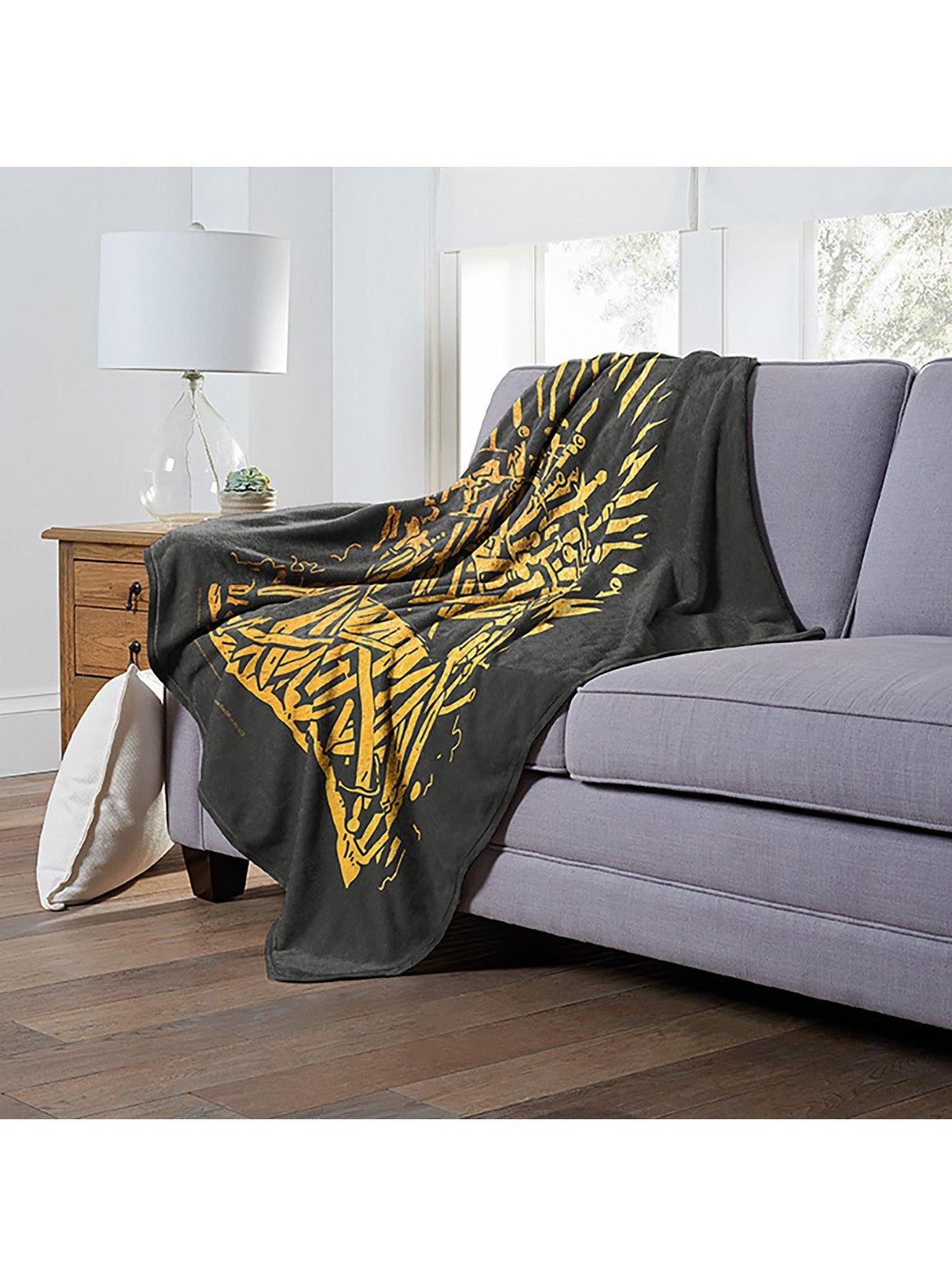 Manta Game of Thrones Trono Dorado