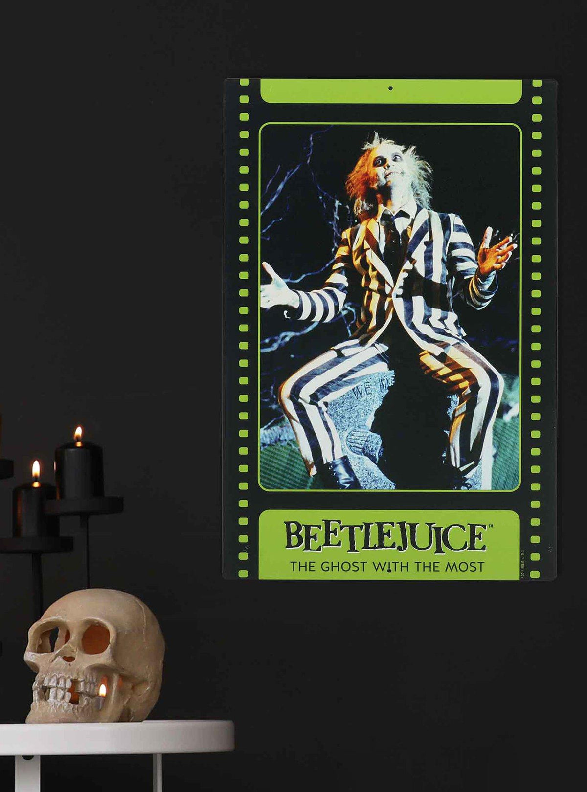 Letrero metálico Beetlejuice estilo tarjeta coleccionable