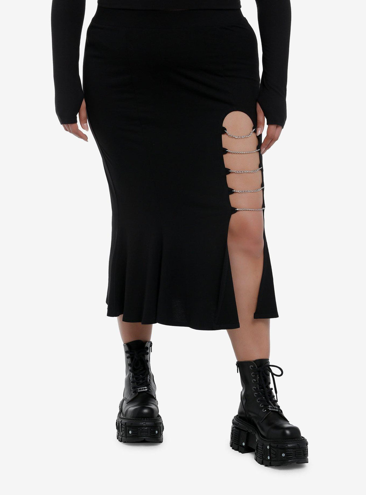Falda midi sirena negra con cadena y abertura