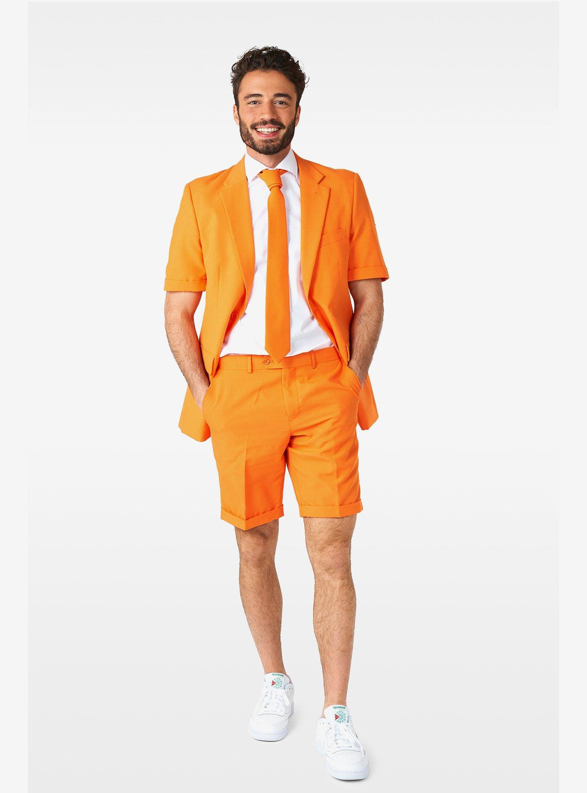 Traje de verano naranja con short