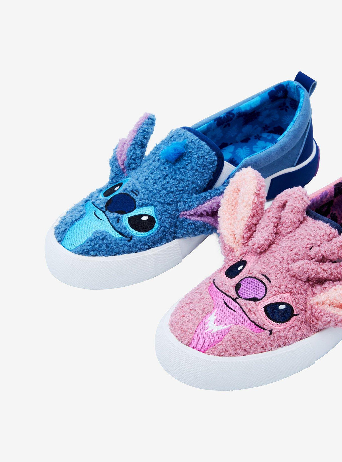 Zapatillas slip-on de peluche Stitch y Angel