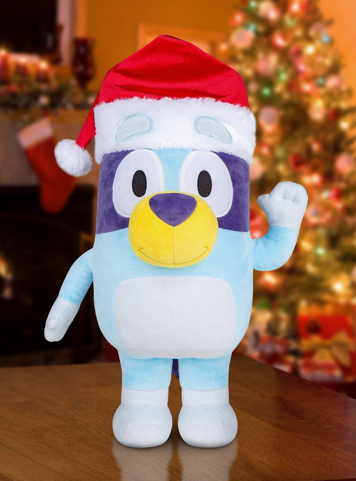Figura navideña de Bluey con gorro de Santa