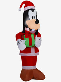 Goofy inflable con traje de Viejito Pascuero