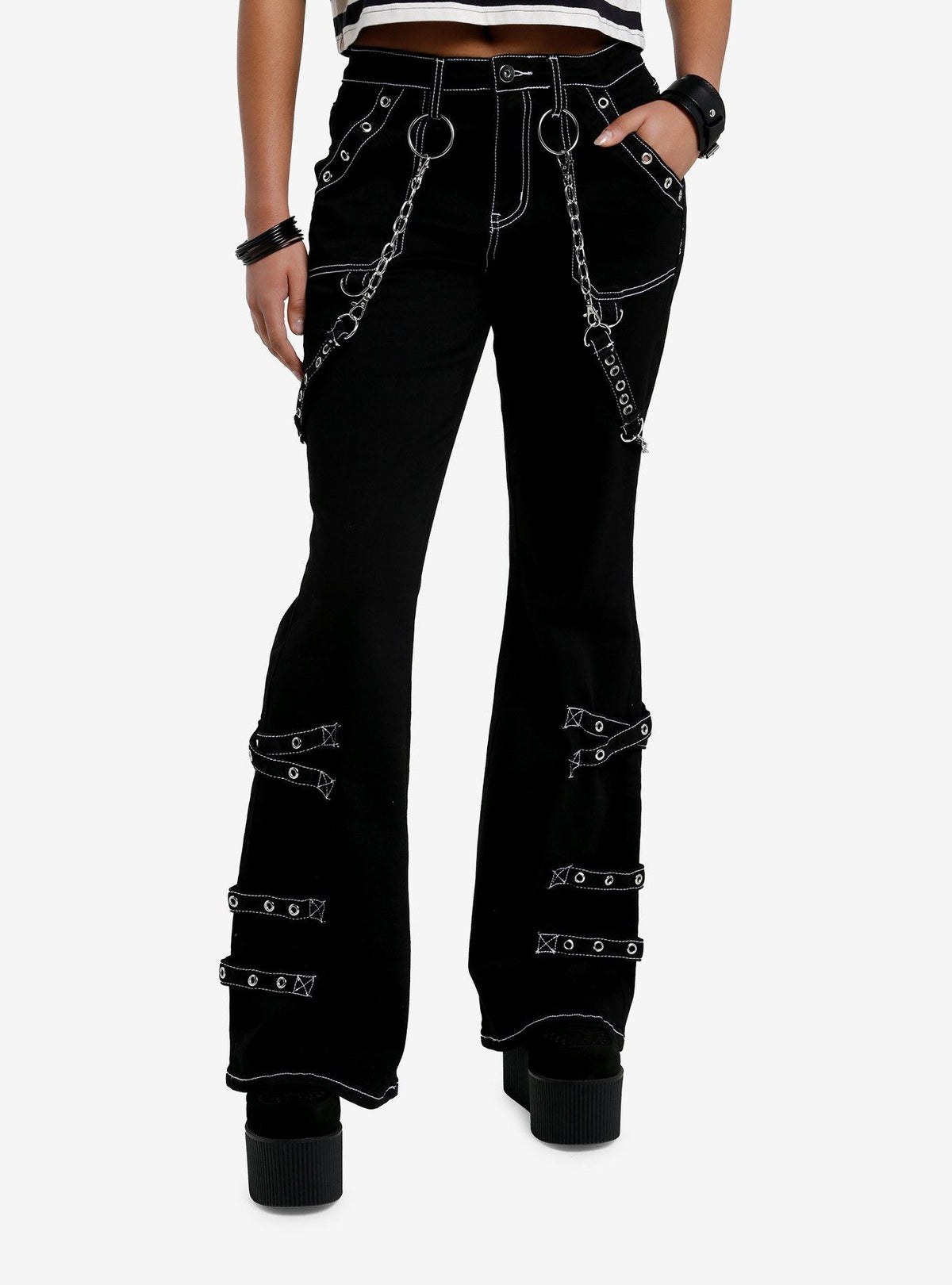 Pantalón acampanado negro con costuras en contraste
