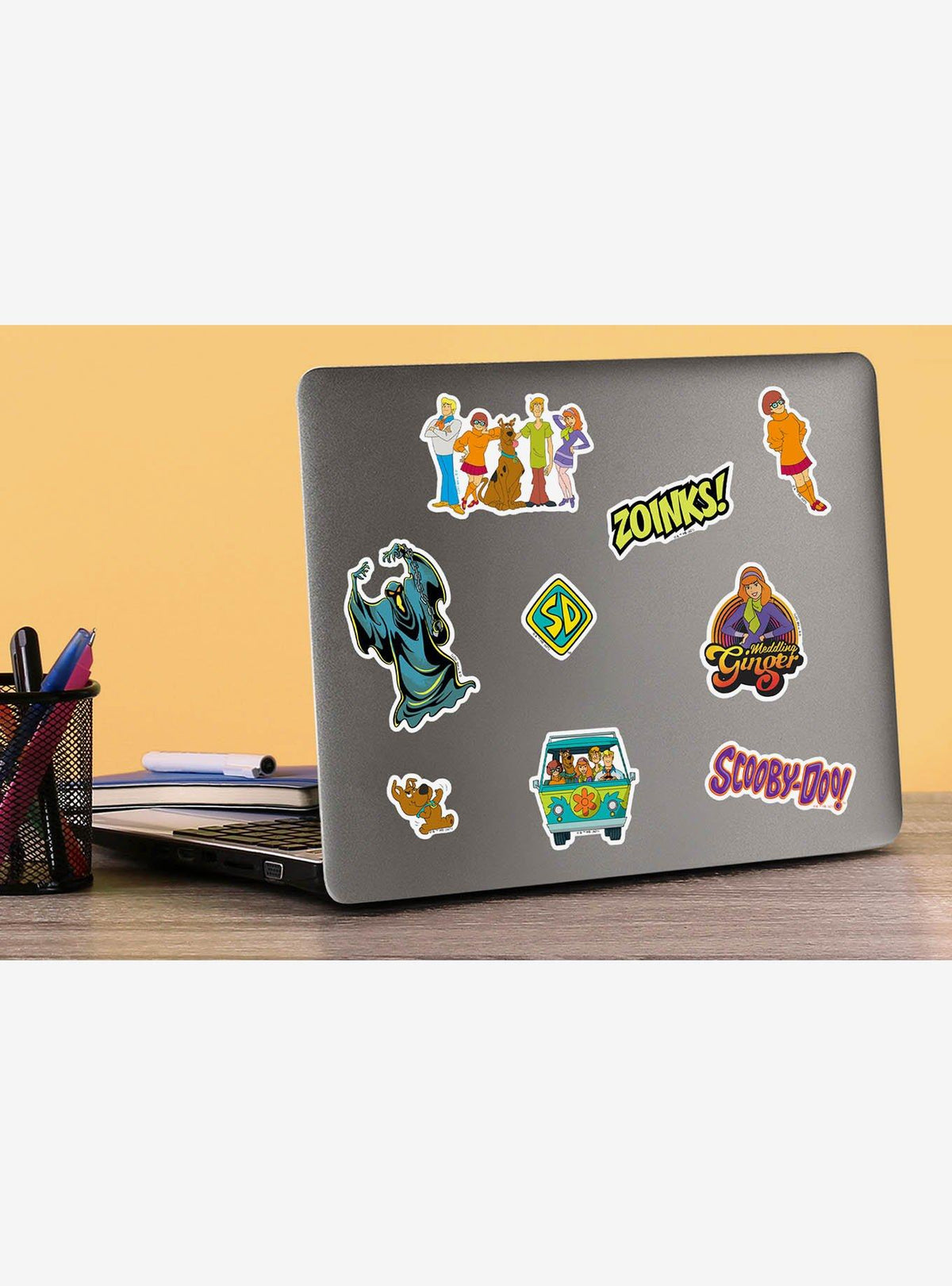 Scooby-Doo! Pack surtido de 100 stickers de vinilo