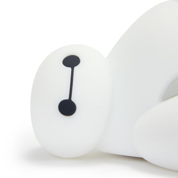 Figura con luz de Baymax y Mochi – Big Hero 6