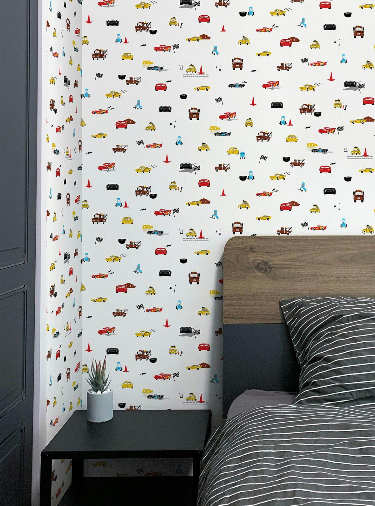 Papel mural autoadhesivo Cars de Disney Pixar
