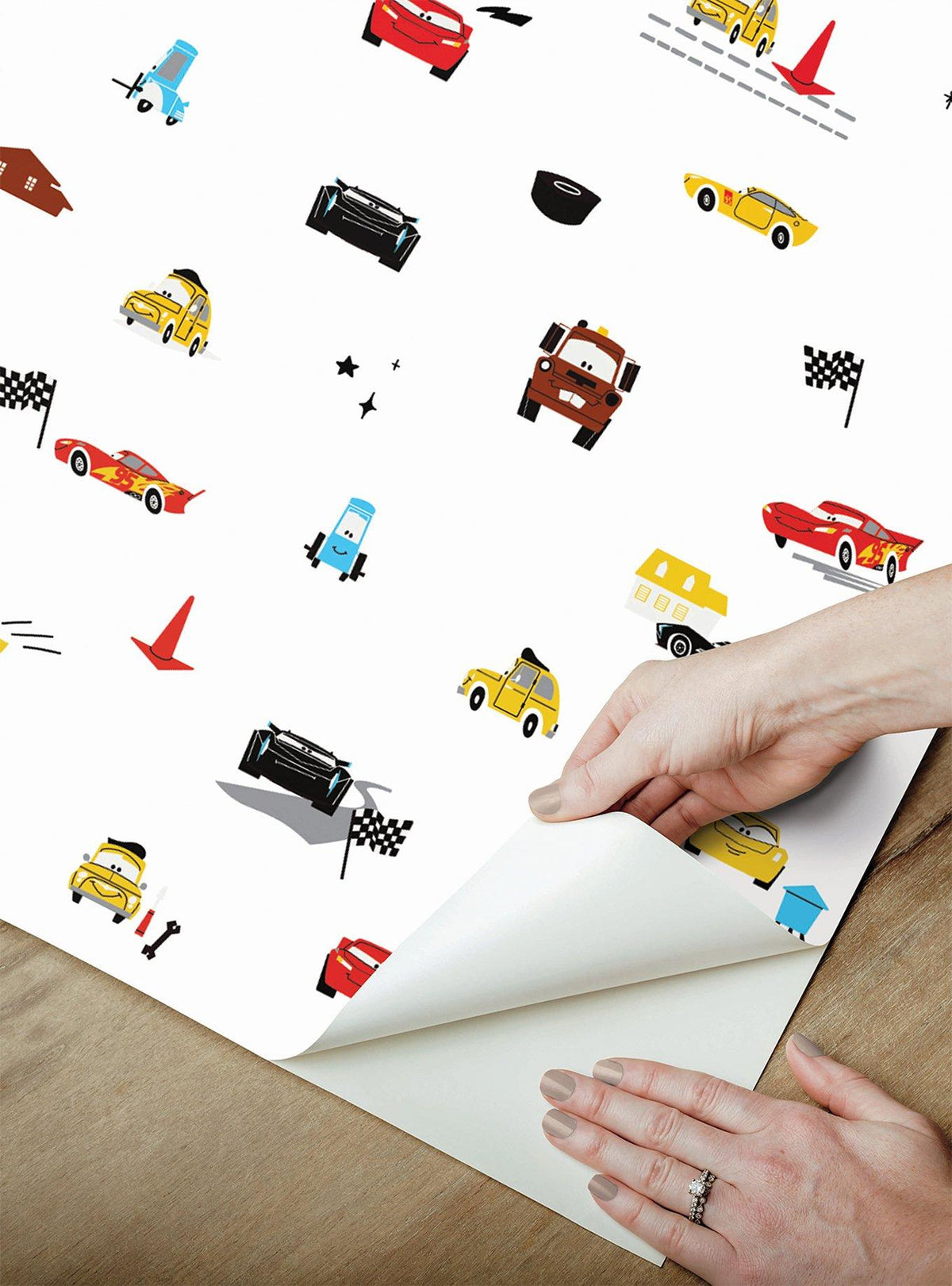 Papel mural autoadhesivo Cars de Disney Pixar
