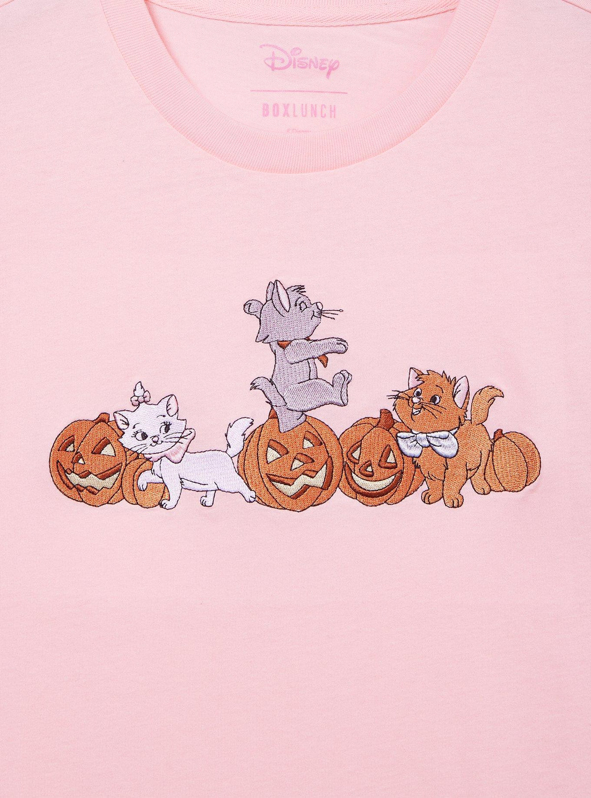 Polera femenina bordada The Aristocats con gatitos y calabazas
