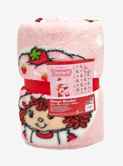 Manta sherpa con estampado integral de Strawberry Shortcake