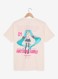Polera Vocaloid Hatsune Miku con diseño frontal y trasero