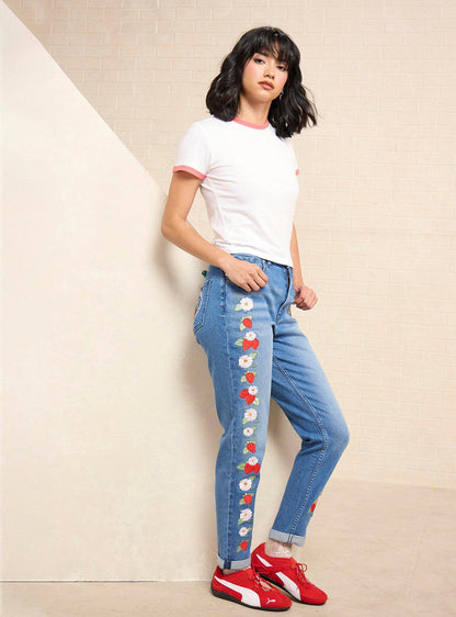 Jeans mom de tiro alto Strawberry Shortcake