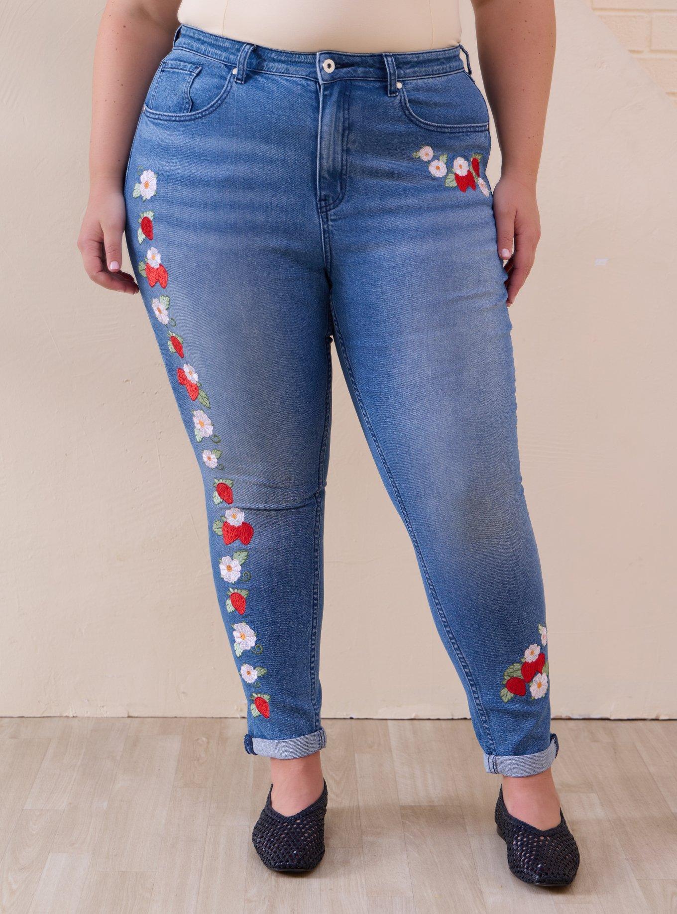 Jeans mom de tiro alto Strawberry Shortcake talla plus