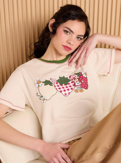 Polera ligeramente corta de Strawberry Shortcake